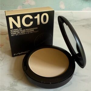 MAC Cosmetics Studio Fix Powder Plus Foundation - NC10